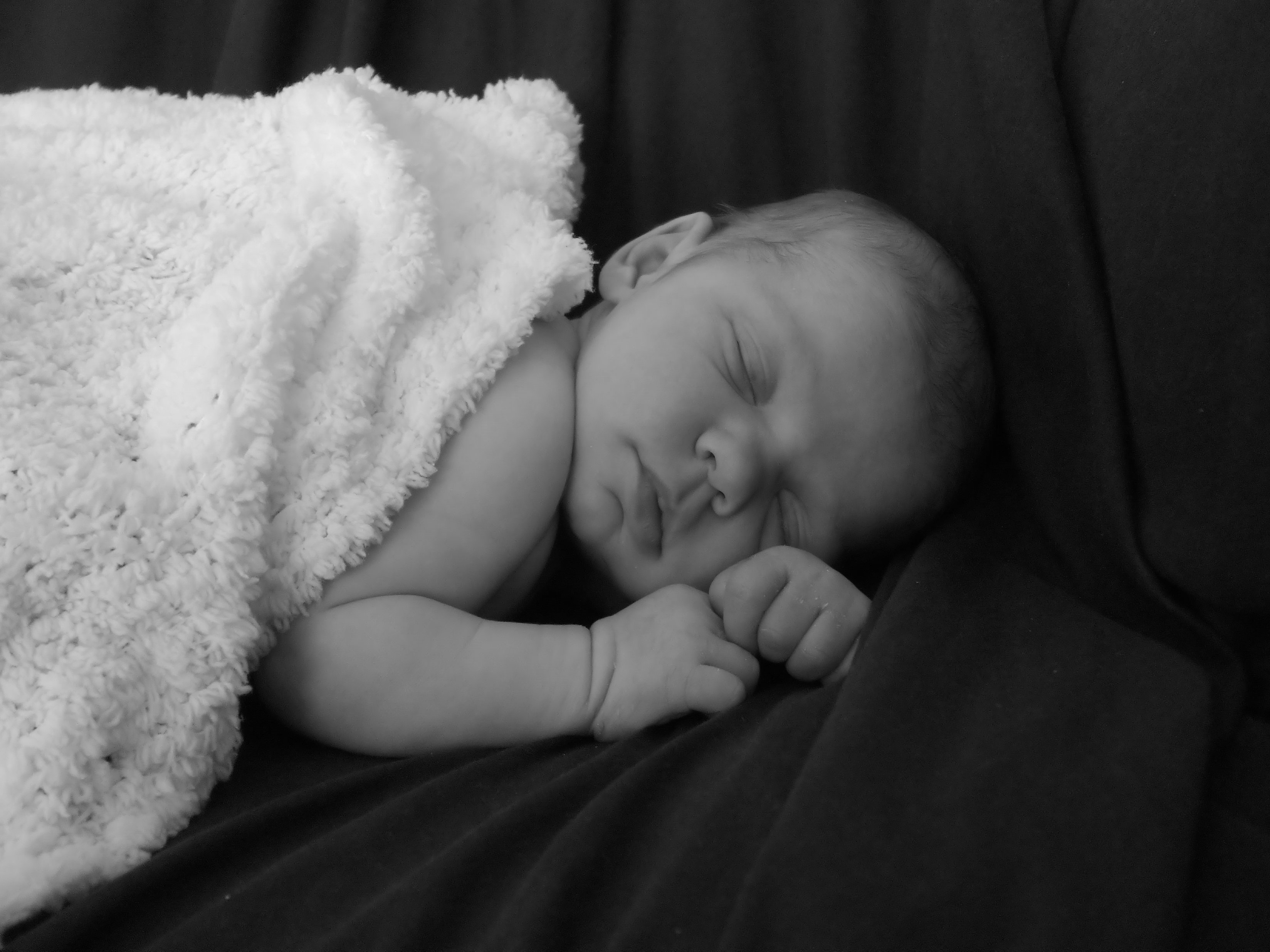 sleepingnewborn